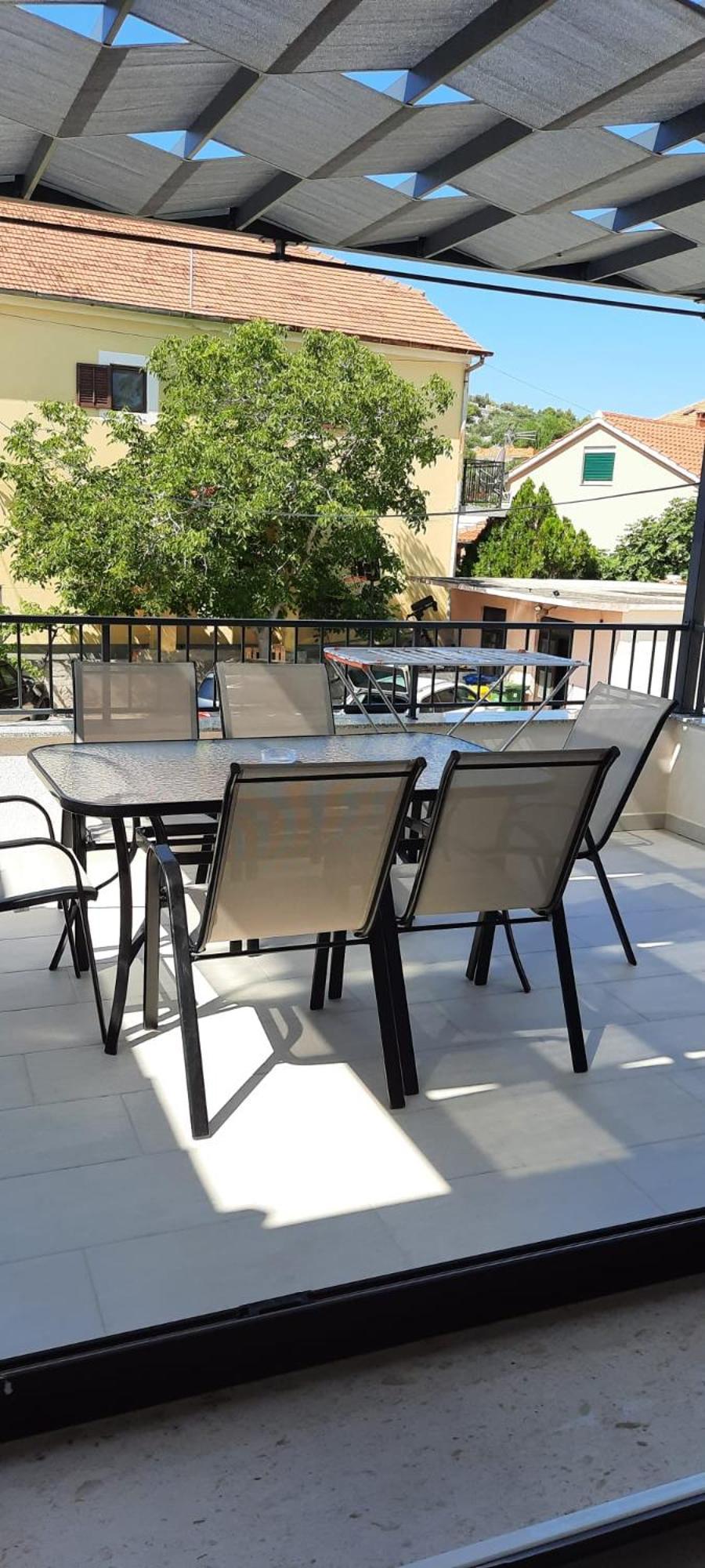 Beach Apartment Kate With Sea View, Balcony And Parking, Murter, Dalmatia Bagian luar foto